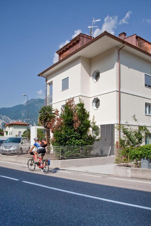 Casa Rosa Dei Venti Apartment Torbole Sul Garda Bagian luar foto